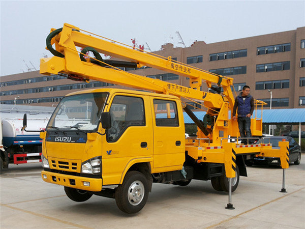 國五慶鈴五十鈴雙排座高空作業(yè)車