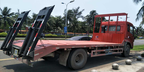 【國(guó)五】楚風(fēng)單橋挖機(jī)平板車