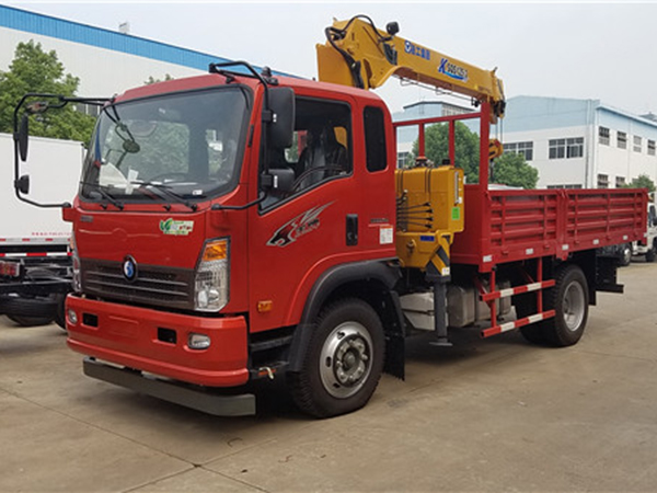 重汽王牌徐工5噸隨車吊