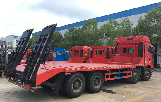 【國(guó)五】解放J6前四后八平板車(chē) 【國(guó)五】解放J6前四后八平板車(chē)