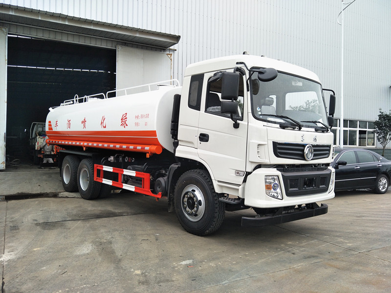 東風(fēng)新款雙橋?yàn)⑺?chē)