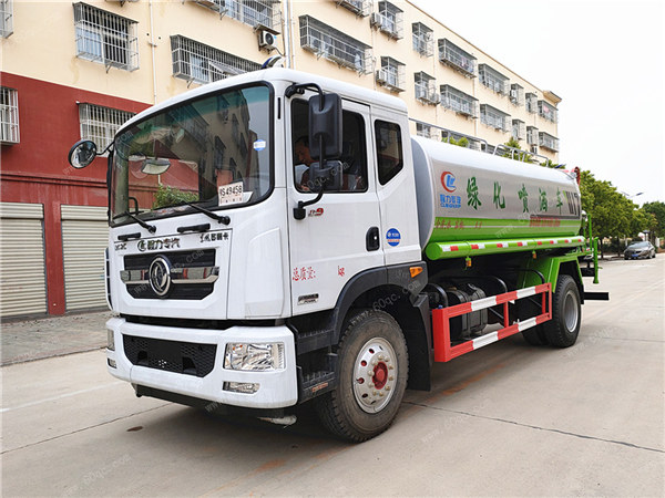 東風(fēng)D9底盤成品的D9灑水車、D9霧炮車銷量大