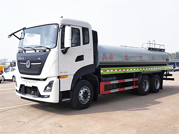 東風(fēng)天龍后雙橋?yàn)⑺? width=