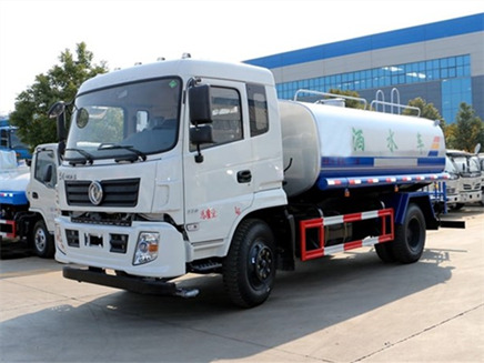 東風(fēng)專底12噸灑水車