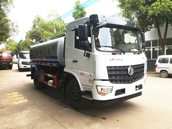 東風D3L型12噸灑水車2臺發(fā)河北