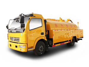 東風(fēng)大多利卡高壓清洗車參數(shù)介紹及廠家報(bào)價(jià)