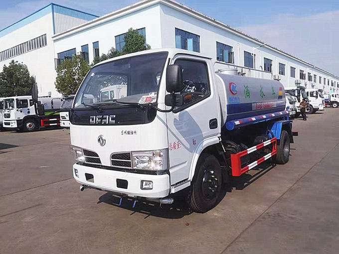 程力灑水車廠家11月灑水車現(xiàn)車促銷計(jì)劃