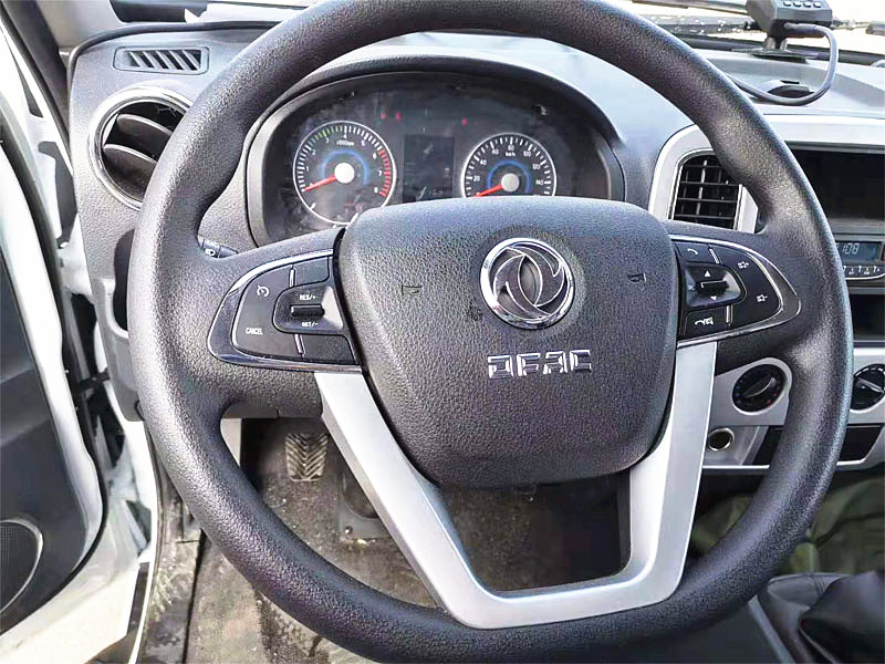 東風(fēng)途逸國(guó)六冷藏車