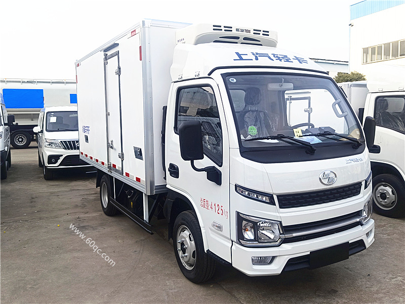躍進(jìn)福星S80冷藏車