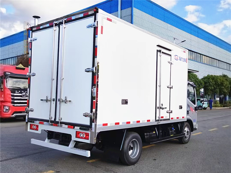 福田奧鈴速運(yùn)冷藏車 福田奧鈴速運(yùn)冷藏車