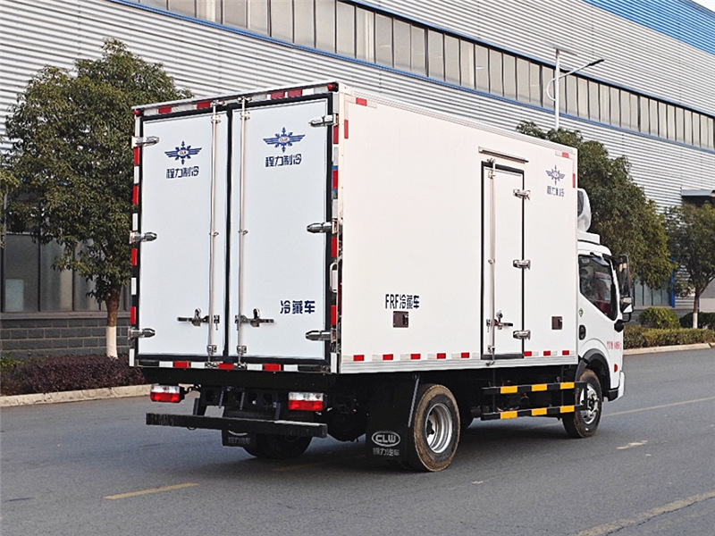 東風(fēng)多利卡冷藏車