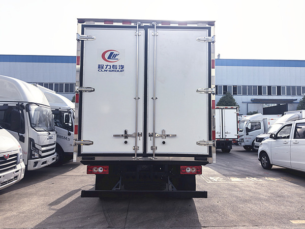 福田奧鈴捷運(yùn)冷藏車(chē)