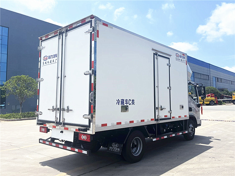 福田奧鈴速運(yùn)Pro自動(dòng)擋冷藏車(chē)