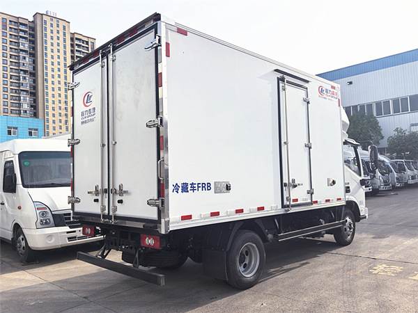 福田奧鈴捷運國六藍牌4 2米冷藏車