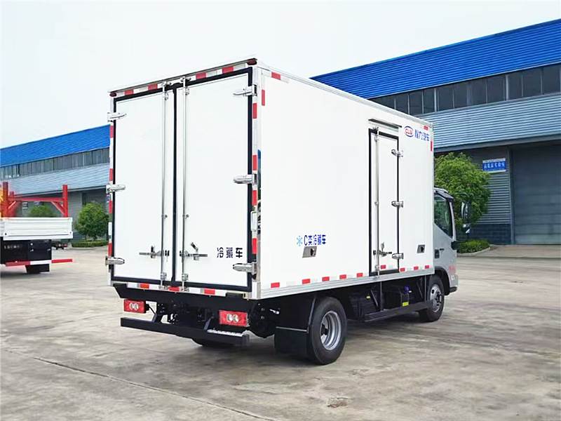 福田歐馬可S1國(guó)六藍(lán)牌冷藏車