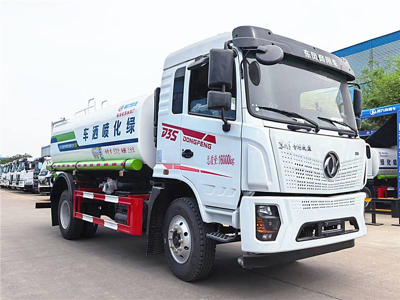 東風專用底盤D3S灑水車