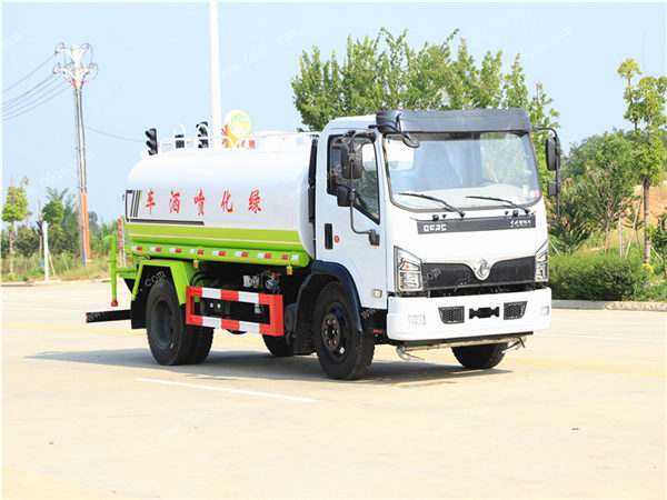 東風(fēng)大福瑞卡灑水車