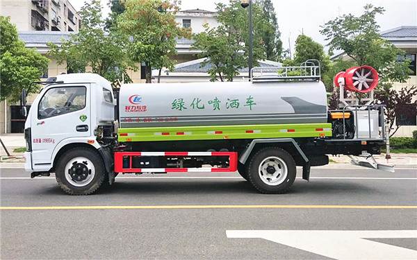 國六新款東風(fēng)福瑞卡F7霧炮車