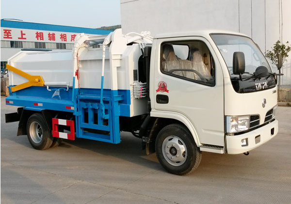 東風(fēng)銳鈴5方側(cè)裝掛桶式垃圾車